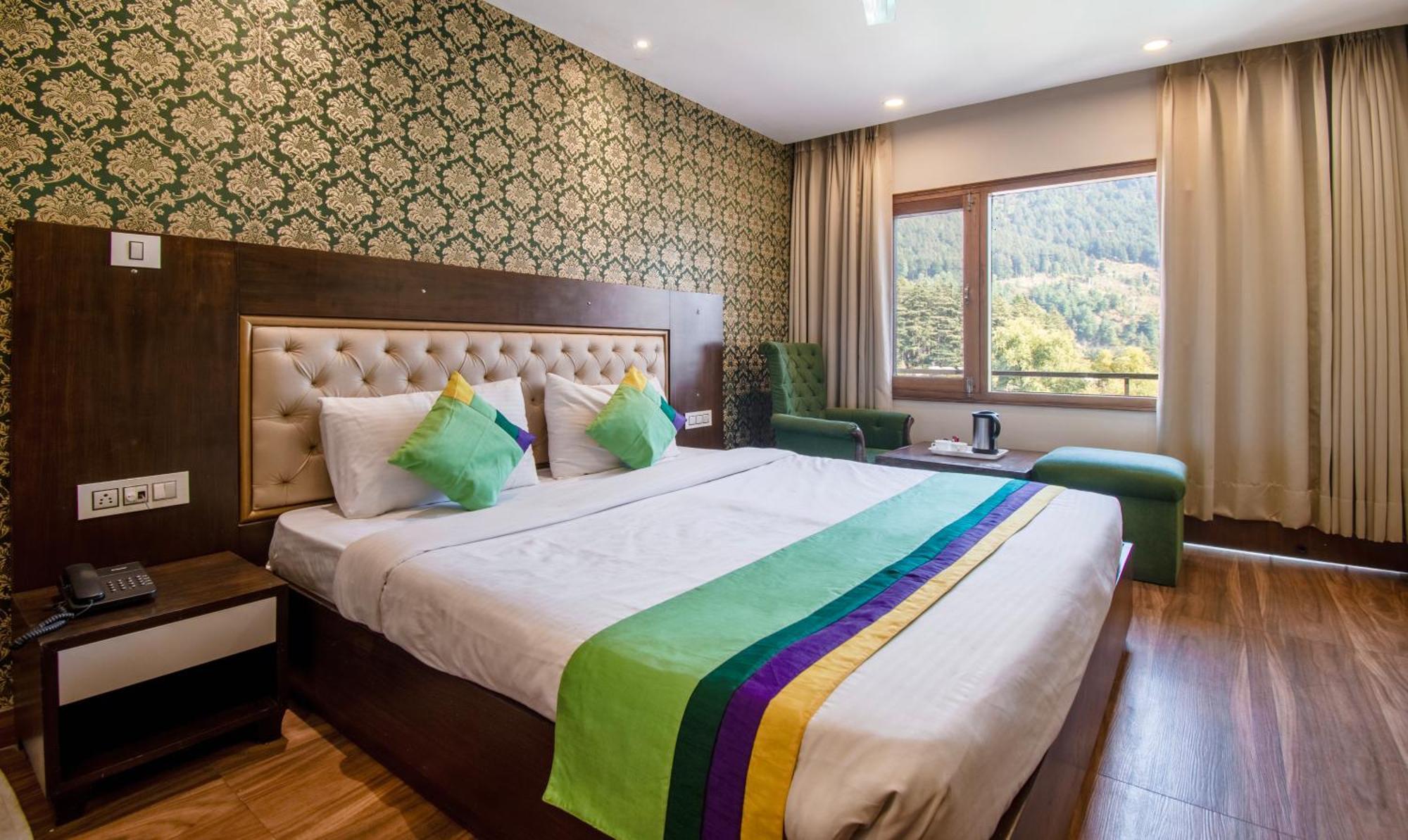 Ambika Residency, Near Hidimba Devi Temple Hotel Manāli Exterior foto